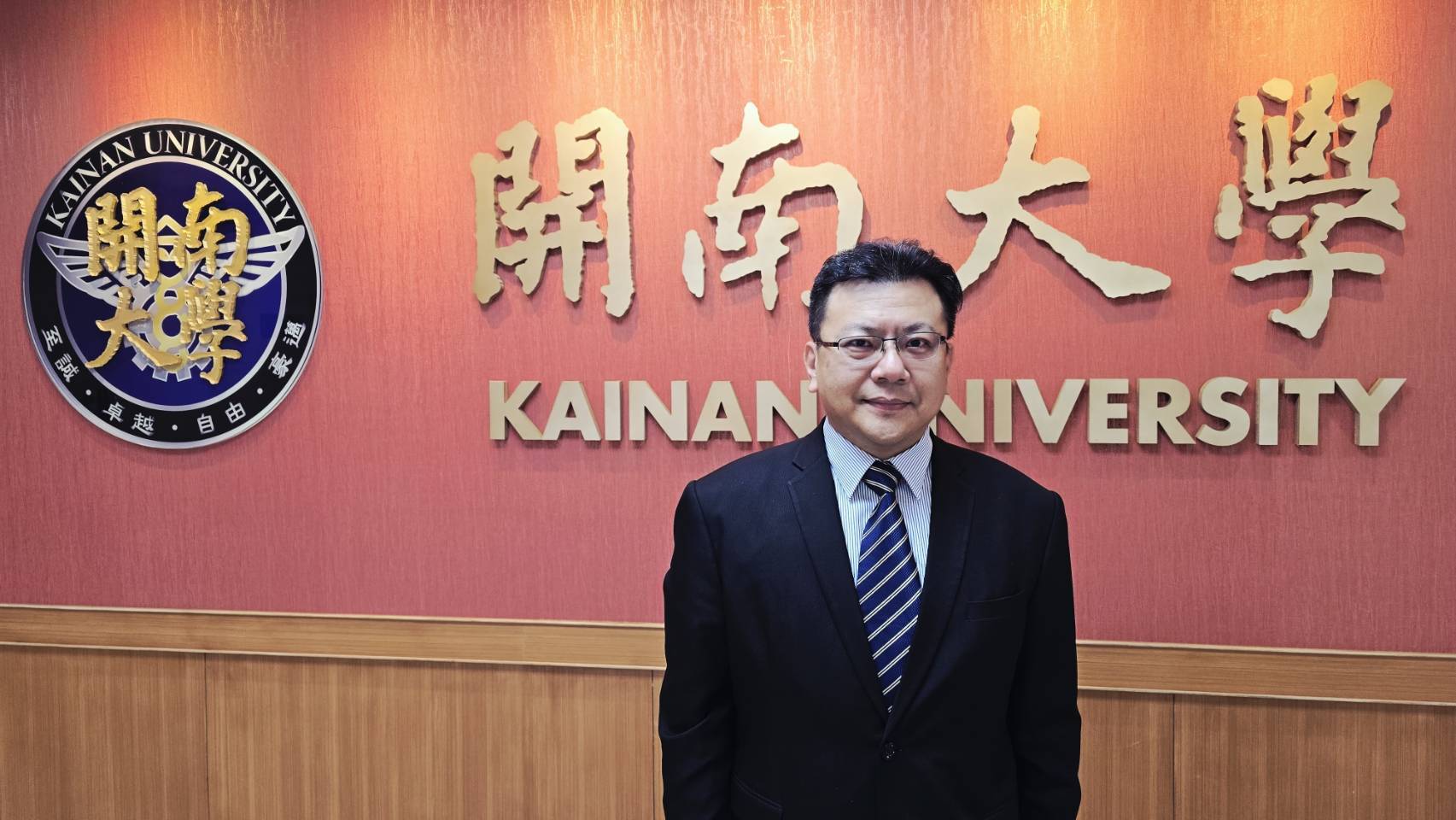 校長介紹_郭校長