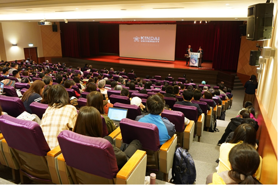 開南大學姐妹校_近畿大學世耕石弘總務部長蒞校演講_活動現場圖片