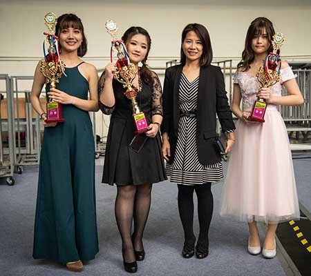 形象管理學程參與第二屆市長盃國際時尚美學技藝競賽獲獎_「實用party宴會造型組」前三名獎圖片