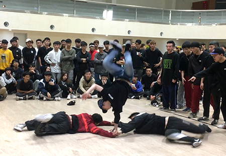本校熱舞社四連霸，榮獲2018 SBS Bboy Battle全國校際交流賽冠軍_精采演出圖片