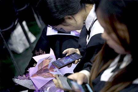 開南大學紙飛機飛翔  畢典互動設計感動留回憶_大圖6圖片