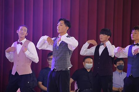 第十七屆全球城市形象大使的開大城市先生表演圖片