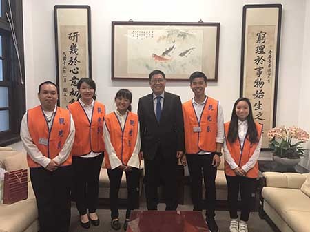 開南大學領先全國 成為第一所與總統府產學合作的大學圖片