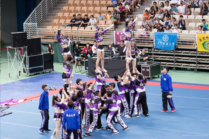 狂賀！本校競技啦啦隊榮獲104學年度大專啦啦隊錦標賽一般男女混合團體組第六名表現亮眼！圖片