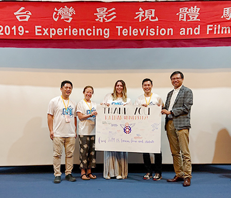 開南大學與民視帶領美國高中生 體驗台灣影視文創_大圖3圖片